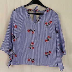 Flores Tie Back Embroidered Floral Pattern Striped Top with bell sleeve